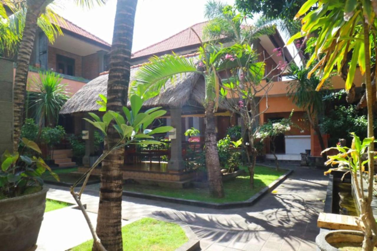 Kedin'S Inn เดนปาซาร์ ภายนอก รูปภาพ