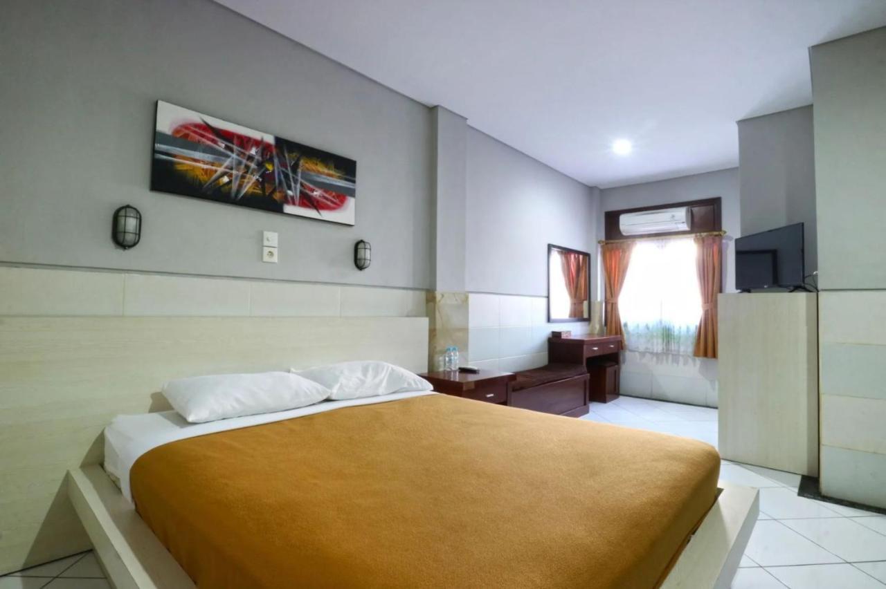 Kedin'S Inn เดนปาซาร์ ภายนอก รูปภาพ